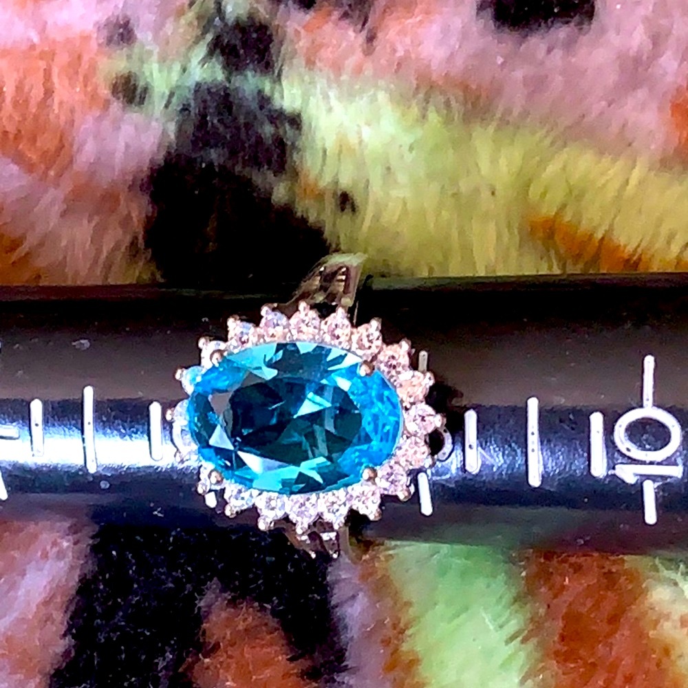 8.5 size SS Aquamarine white topaz ring